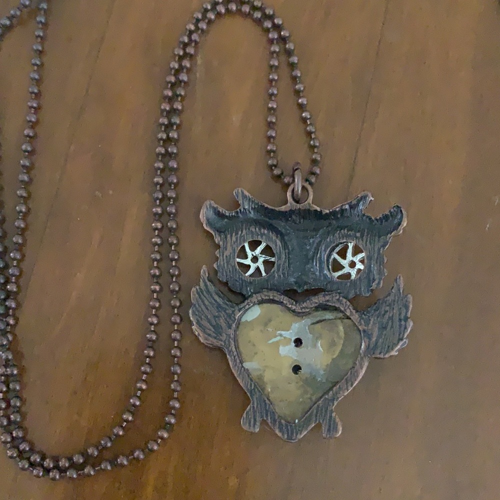 Steampunk Owl Necklace - Picture 3 of 3